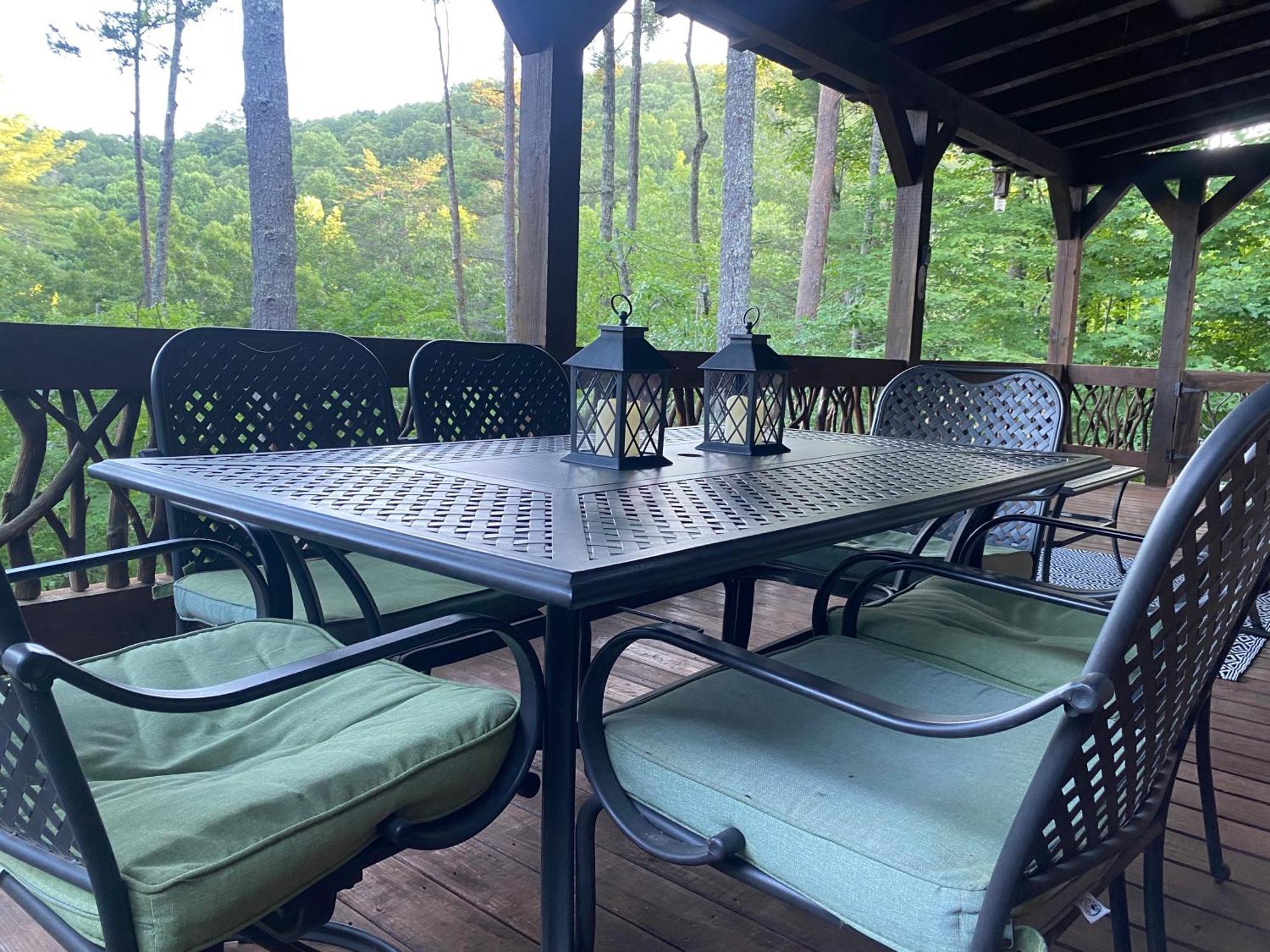 فيلا The Cozy Lazy Laurel With Year-Round Mountain Views, Hot Tub, Fire Pit Cherry Log المظهر الخارجي الصورة